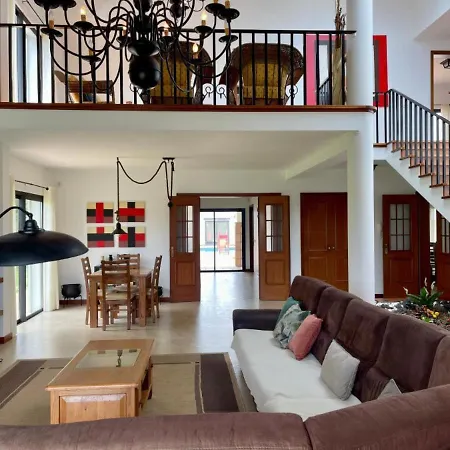 Villa House *